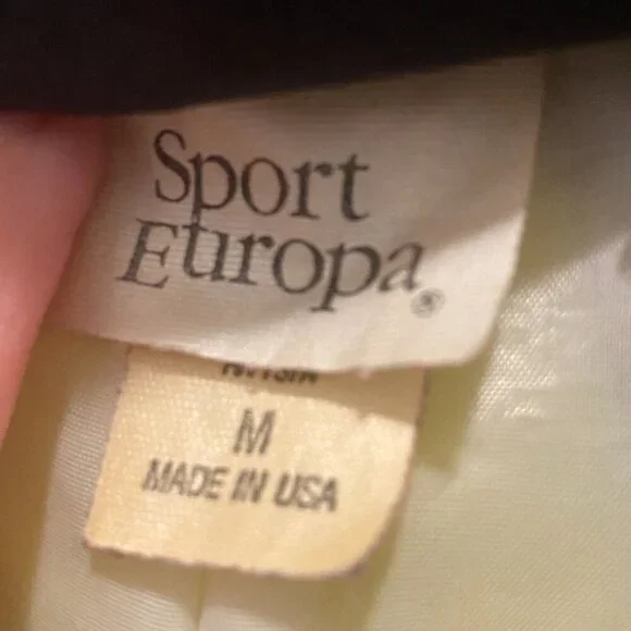 Vintage 80/90 Windbreaker - Picture 3 of 4